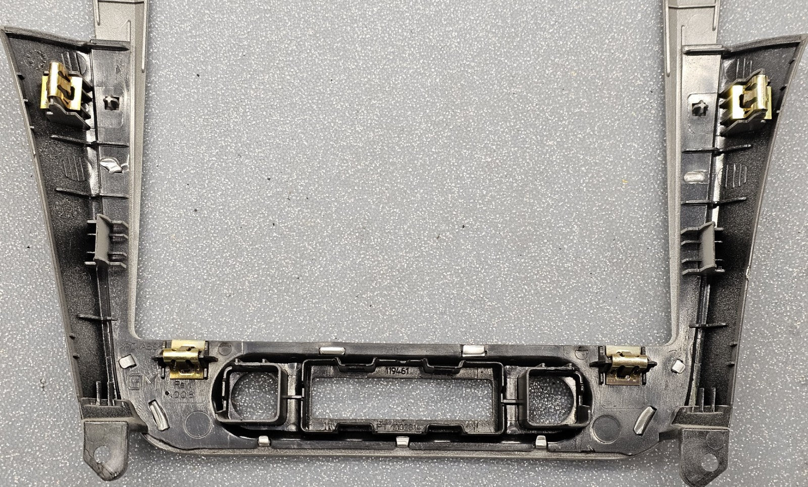 🔥2008-2012 Chevy MALIBU Center Dash Radio Bezel Panel OFF Signal Trim GRAY B8