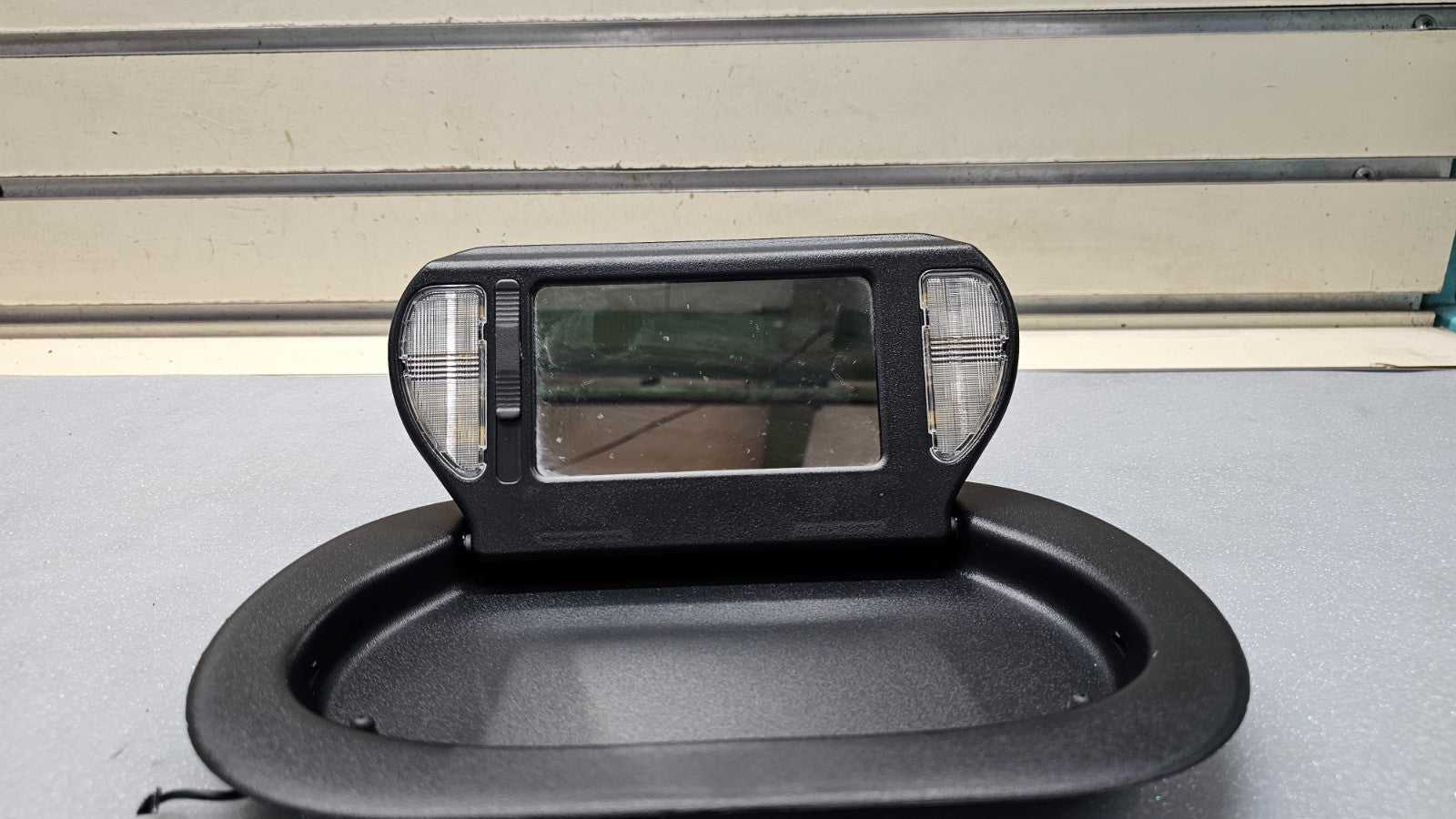 🔥06-11 Cadillac DTS Interior Rear VANITY MIRROR SHALE BLACK