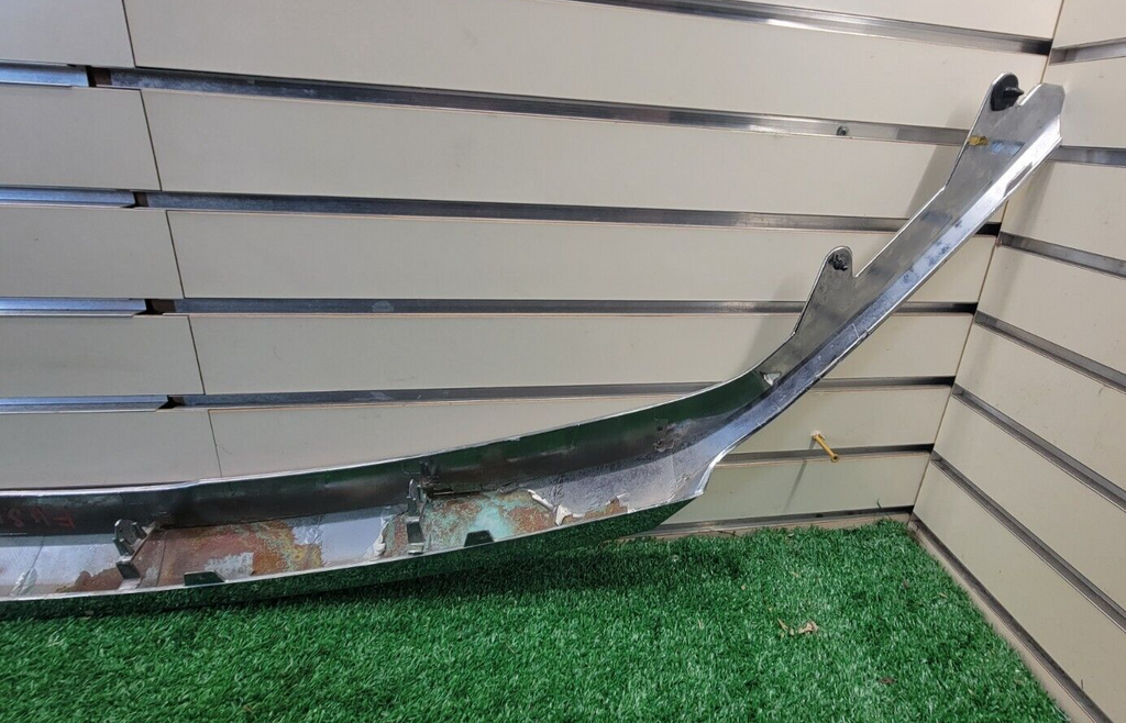 🔥10-12 Ford Fusion Front Top Upper Center Grille Chrome Trim Molding Assembly