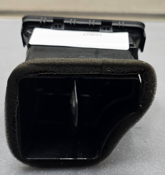 🔥05-10 VOLKSWAGEN JETTA FRONT CENTER DASH RIGHT PASSENGER AIR VENT HEATER BLACK