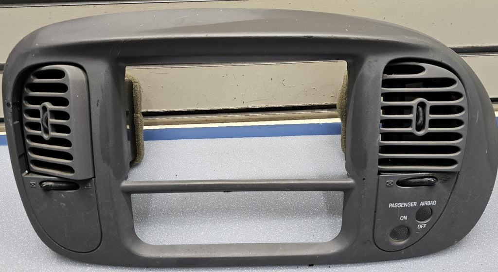🔥1997-2003 Ford F150 Front Center Dash Radio BEZEL Trim Panel Dark Gray B1