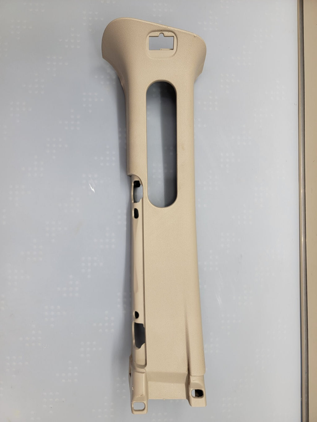 08-16 Dodge Grand Caravan LEFT Center Upper B Pillar Panel Trim Cover 29587 TAN