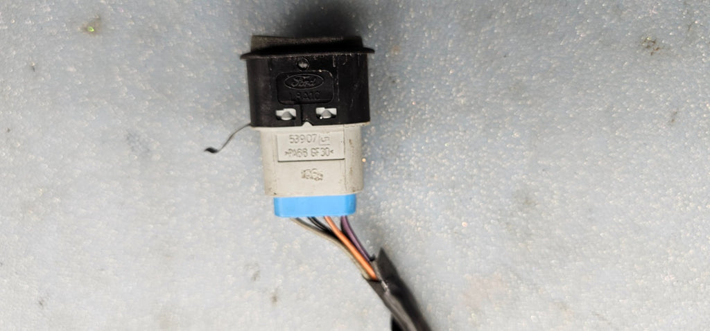 🔥03-11 TOWN CAR TRACTION STABILITY CONTROL SWITCH BUTTON ASSEMBLY BLACK OEM