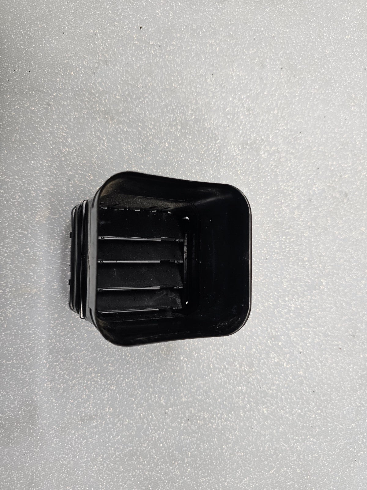 🔥2004-2012 Chevy Colorado GMC Canyon Dash Outer Air Vent LH Driver Side BLACK