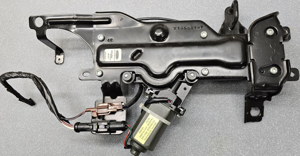 🔥2003-2007 Lincoln Town Car Pull Down Trunk Motor Lock Release striker Assembly