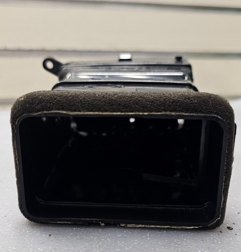 🔥05-10 SPORTAGE DASH RIGHT PASSENGER AIR VENT HEATER CONDITIONING CLIMATE BLACK