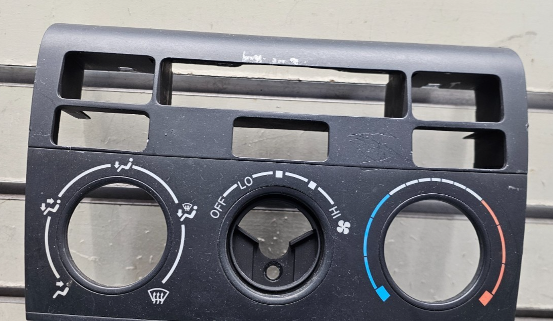 🔥03-08 TOYOTA COROLLA CENTER DASH CLIMATE TEMPERATURE CONTROL PANEL BLACK/WOOD