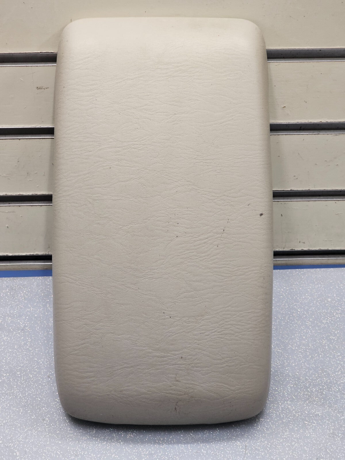 🔥02-06 CAMRY SOLARA LEXUS ES330 CENTER CONSOLE LID ARM REST COVER ASSEMBLY TAN