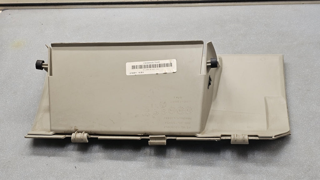 🔥11-18 GRAND CARAVAN TOWN COUNTRY DASH GLOVE BOX STORAGE COMPARTMEN LID TAN