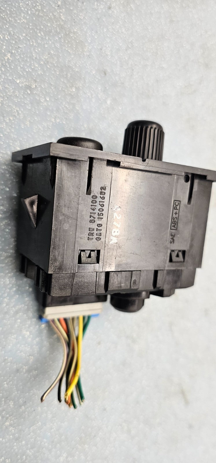 🔥99-02 TAHOE SUBURBAN GMC YUKON DENALI REAR WIPER FOG LIGHT SWITCH 4x4 BLACK