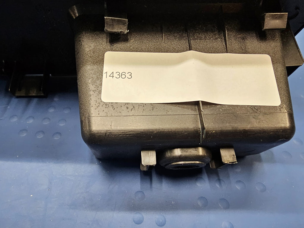 🔥06-10 Mazda 5 Front Right Passenger Power Window Switch Trim Panel Black