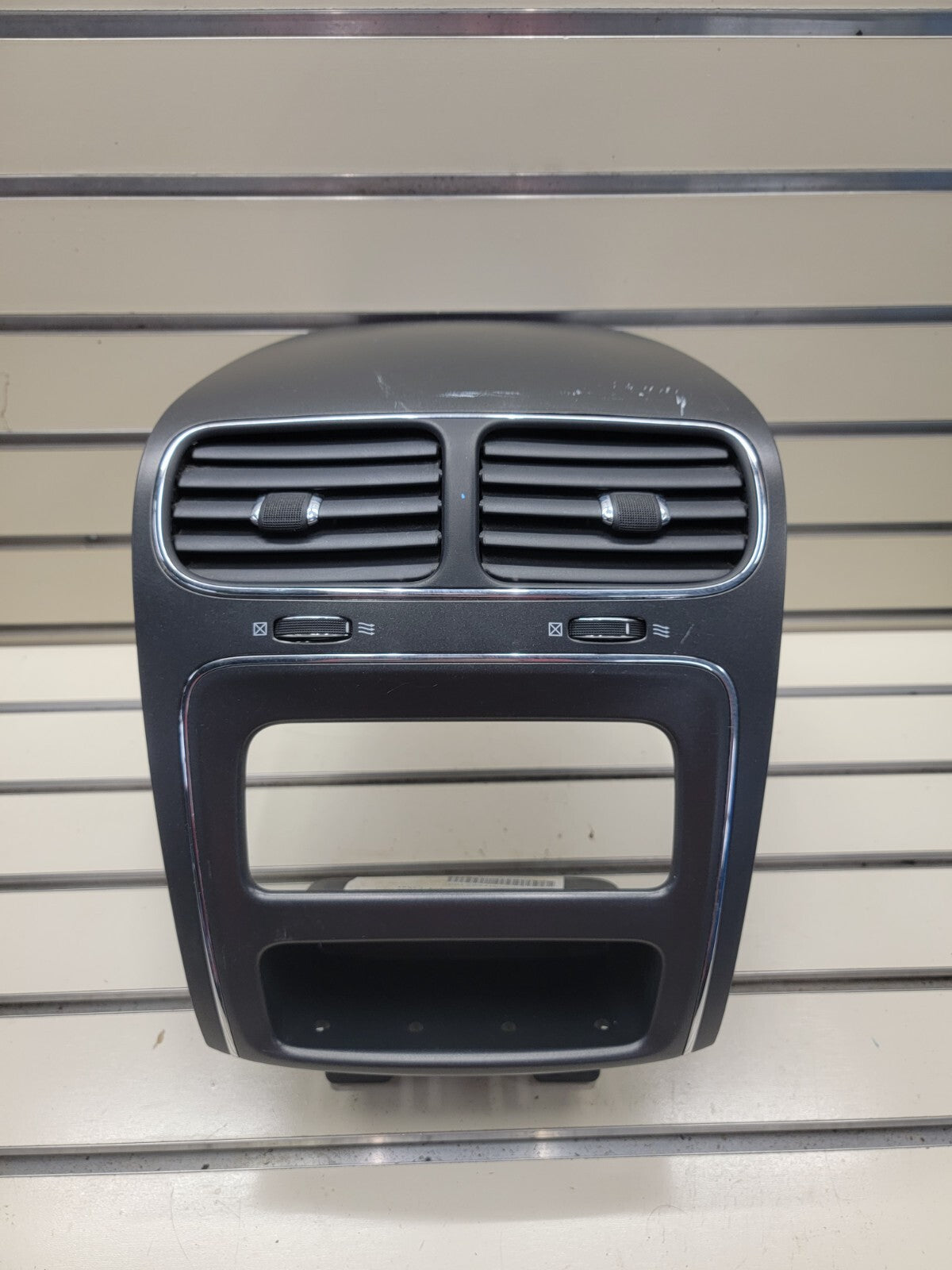 🔥2011-2020 Dodge Journey Center Dash Bezel For Radio With Air Vents OEM