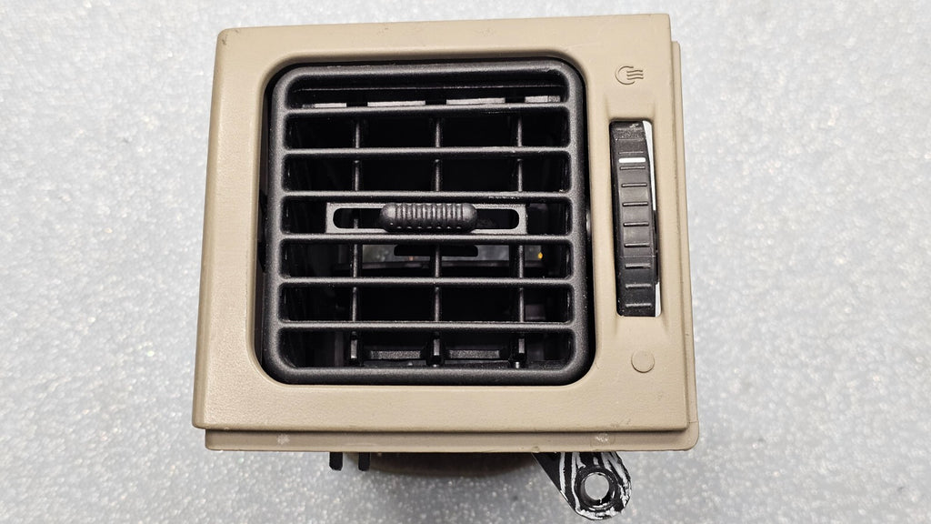🔥05-07 FORD FOCUS Dash left Driver Master AC A/C Air Vent Heater Panel Tan