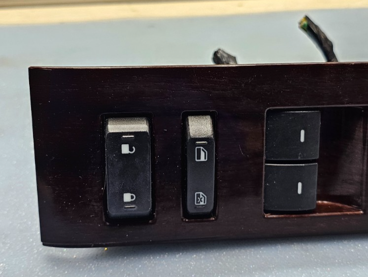 🔥06-10 EXPLORER MOUNTAINEER FRONT LEFT DRIVER MASTER WINDOW LOCK SWITCH WOOD