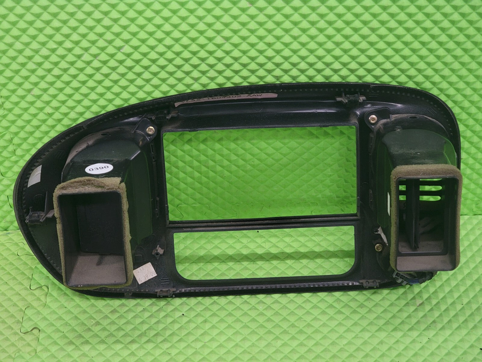 97-03Ford F150 Center Dash Radio Climate BEZEL Trim 2H 4H 4L Panel Line LT TanB1