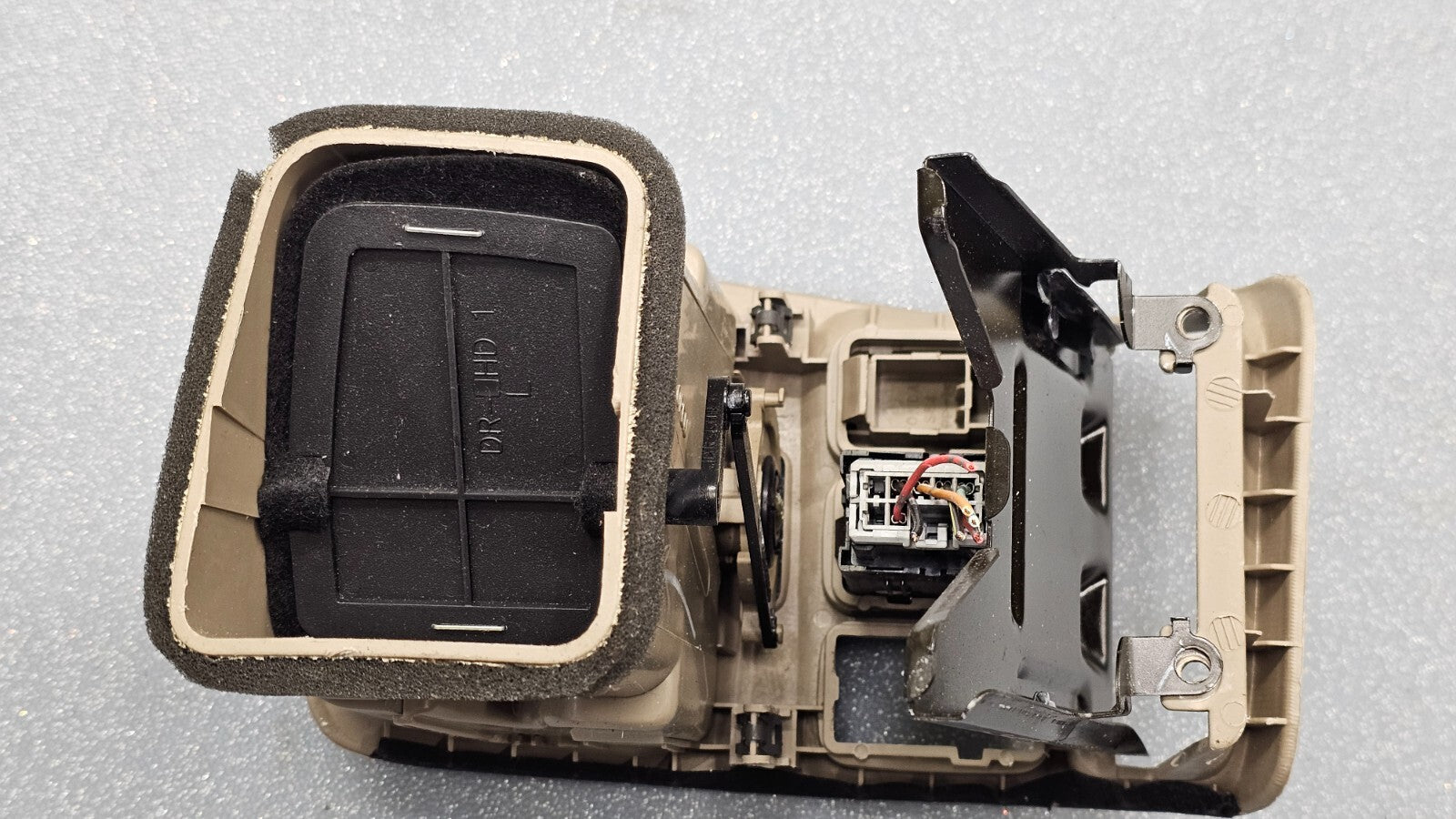🔥 98-02 HONDA ACCORD Dash Left Driver Air Vent Heater Conditioning Tan