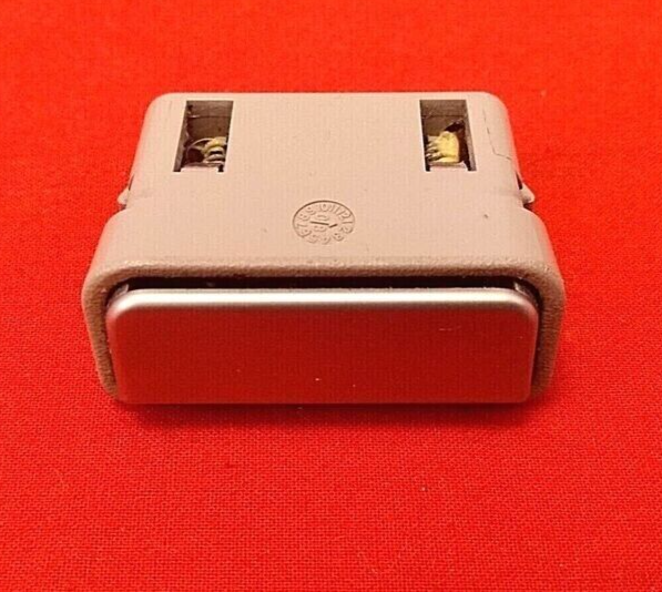 2003-2011 Lincoln Town Car Front Door Panel Arm Rest Latch Lock Button Assembly