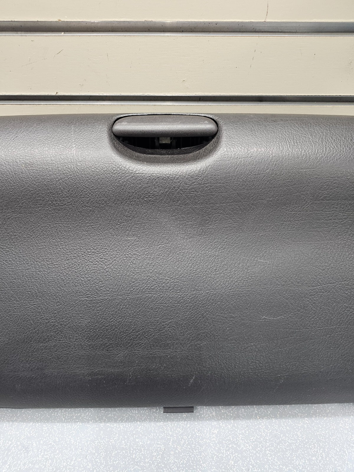 🔥98-01 Dodge RAM Dash GLOVE BOX Storage Compartment Door Lid Assembly BLACK G21