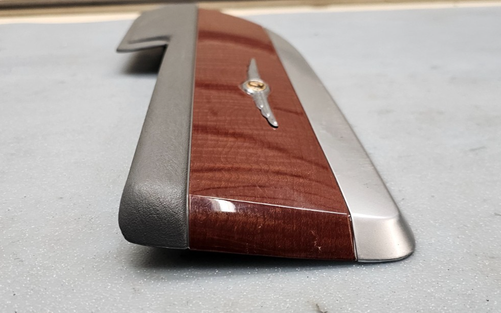 🔥2005–2007 Town & Country LH Door LIMITED Bezel Wood Trim