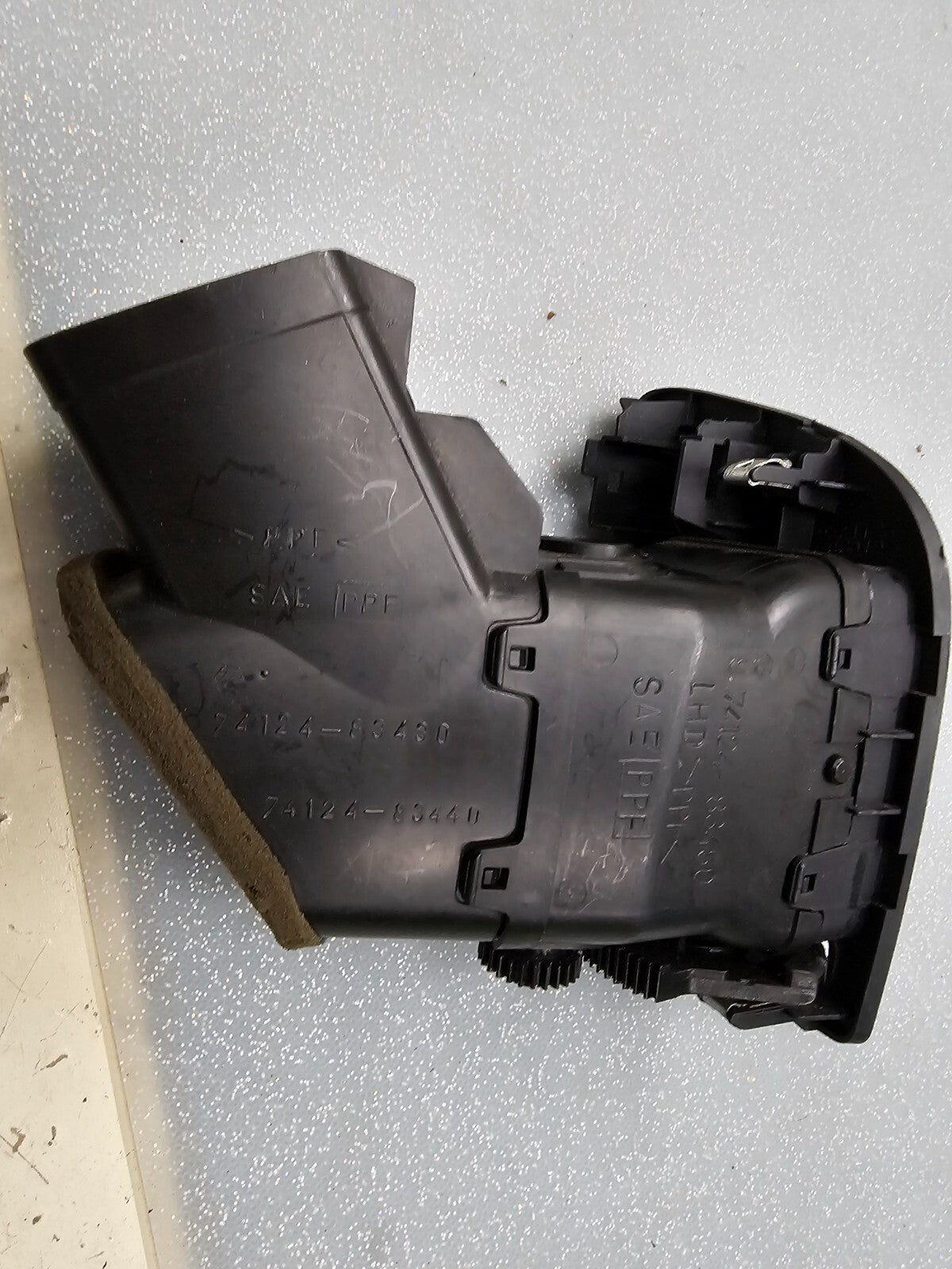 🔥94-99 TOYOTA CELICA DASH AC  VENT LEFT DRIVER SIDE BLACK