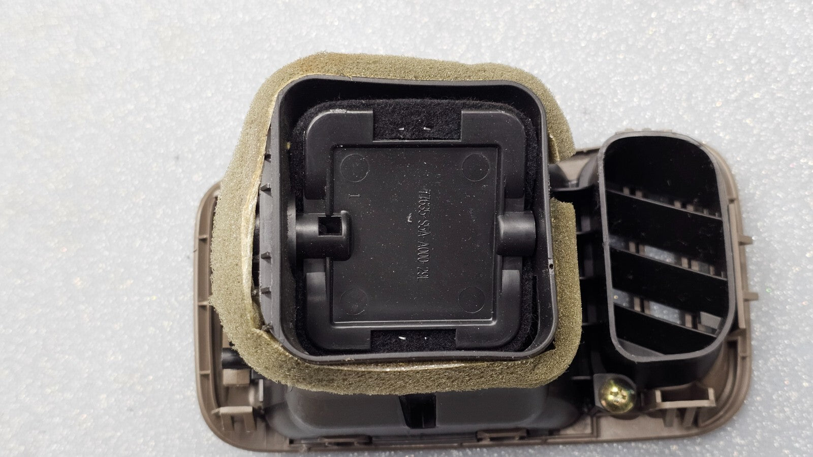 🔥 01-05 Honda Civic Dash Center Left Driver Air Vent Heater Conditioning Tan
