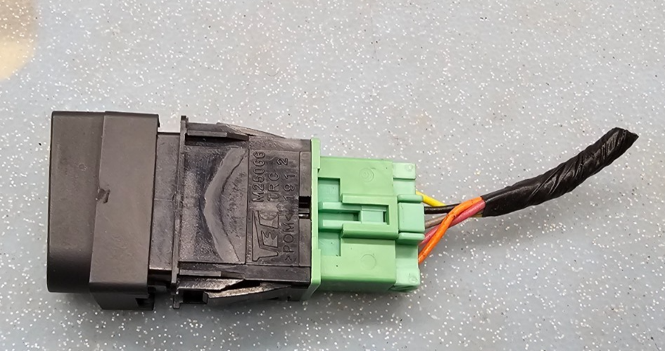 🔥06-07 Torrent SUV 4-DR 3.4L Center Dash Fog Light Switch Assembly Black