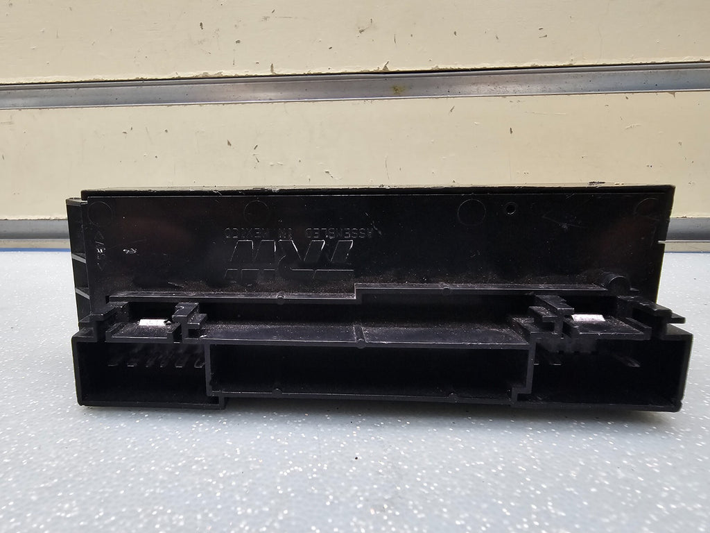 99-02 Silverado SIERRA 4 DOOR FRONT Left DRIVER Master Power Window Switch WS4