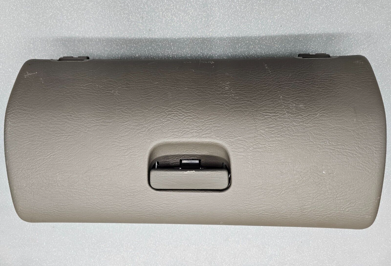 🔥02-04 Jeep Liberty Front Glove Box Storage Compartment Assembly Tan OEM