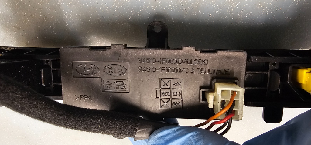 🔥06-10 Kia Sportage Hazard Switch Control Dash Digital Clock Display Time Black