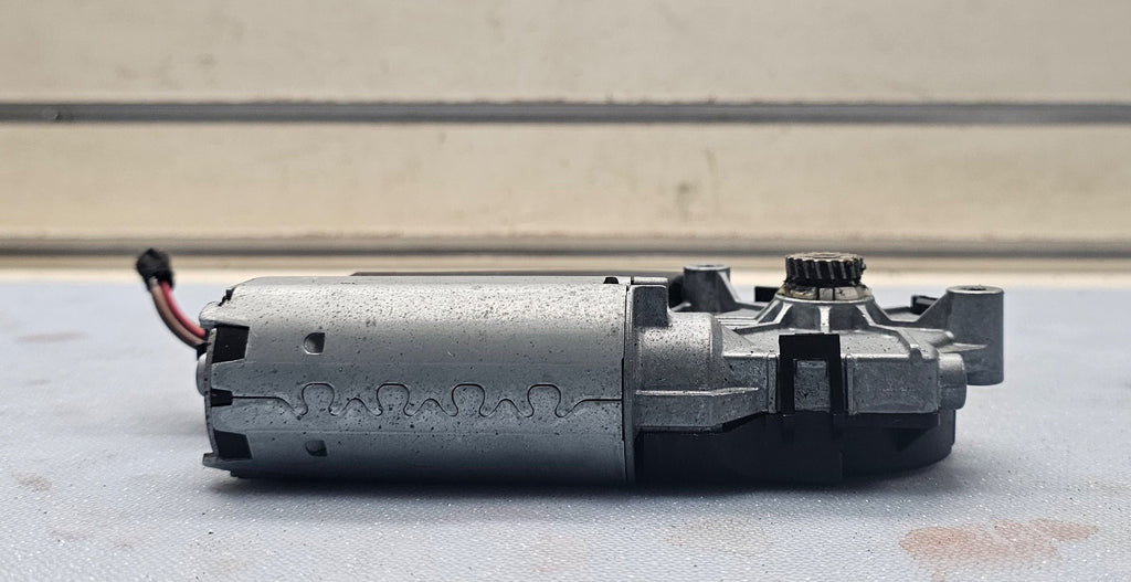 07-16 VOLKSWAGEN EOS Sun Roof Sunroof Motor Actuator OEM