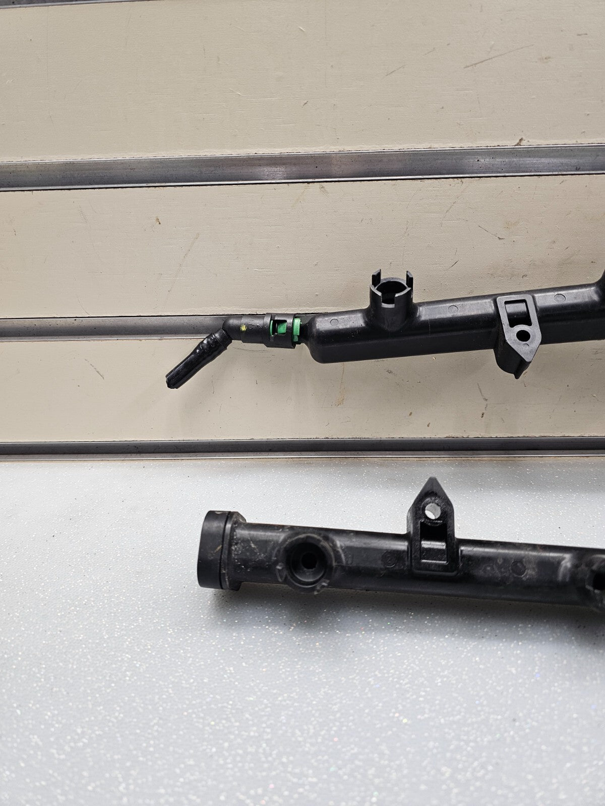 🔥11-16 DODGE GRAND CARAVAN 3.6 Gas Inlet Intake Fuel Injector Injection Rail