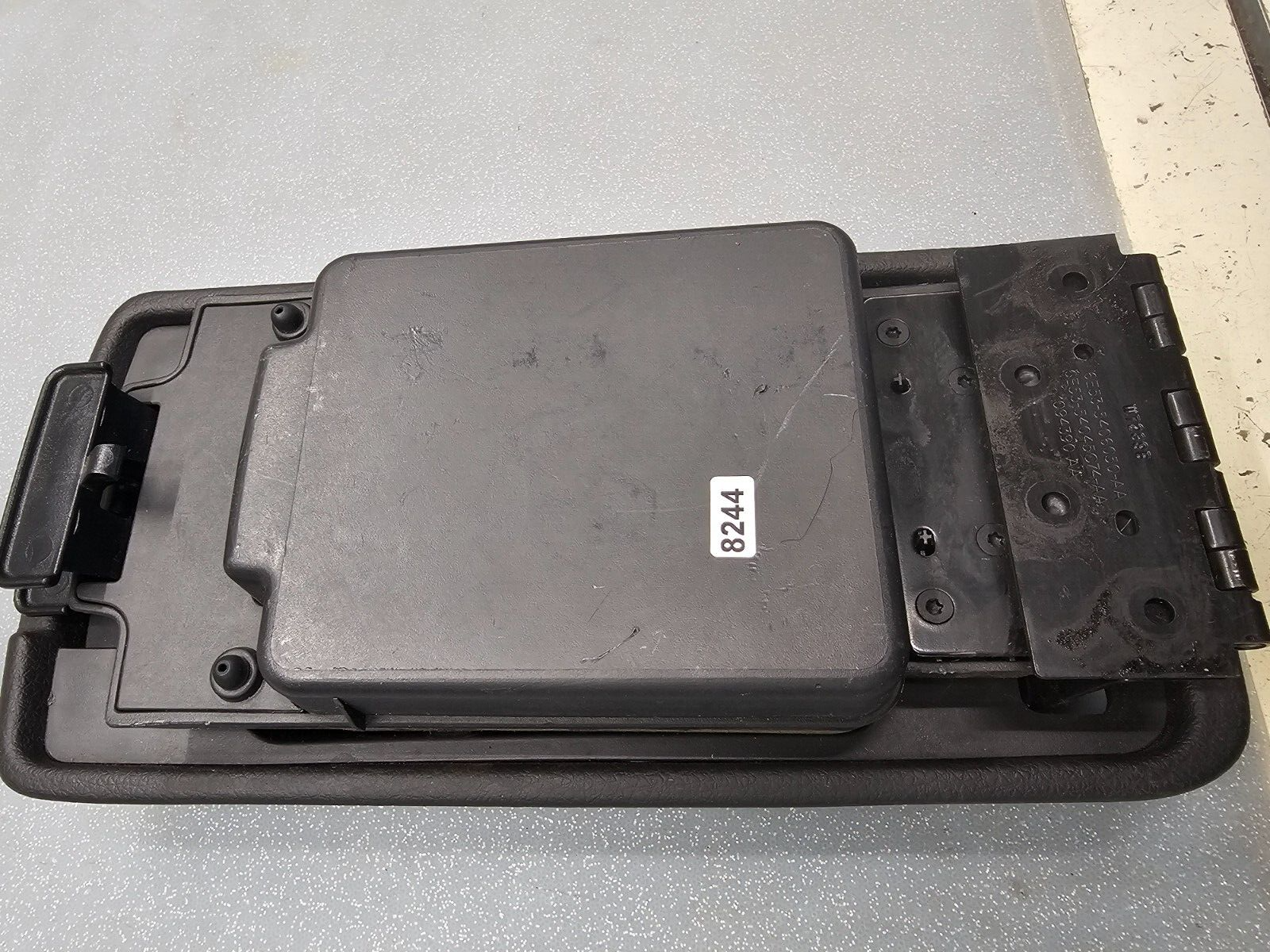 10-12 Fusion Milan Front Center Console Lid Armrest Cover Top Pad Assembly Black