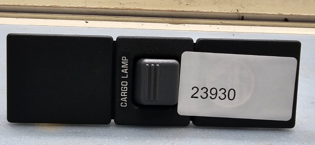 🔥95-00 Chevy GMC C/K Yukon Suburban Cargo Lamp Switch Bezel Assembly Black