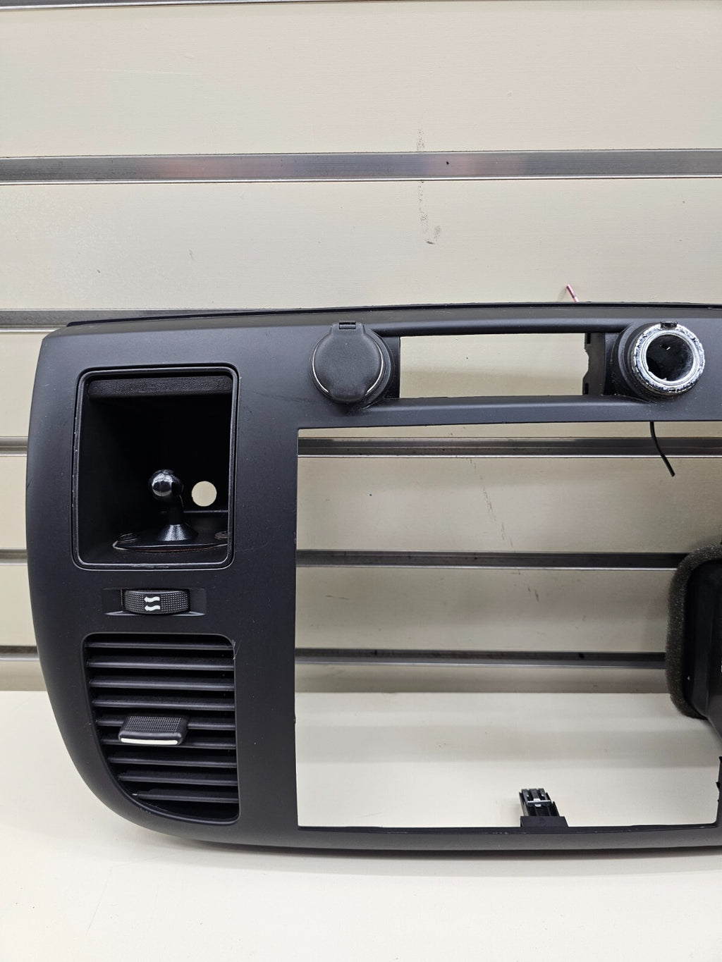 🔥07-14 Silverado SIERRA Center Dash Radio Bezel AC Climate Trim Panel BLACK B6