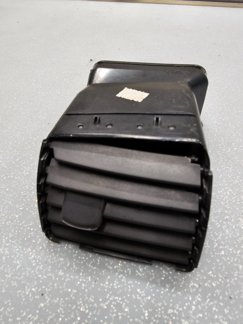 🔥2004-2012 Chevy Colorado GMC Canyon Dash Outer Air Vent LH Driver Side BLACK