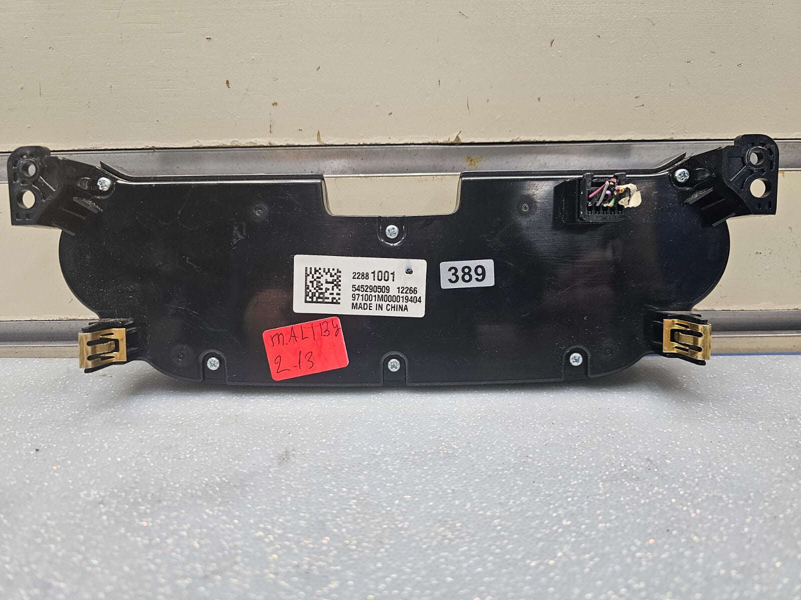 🔥13-15 Chevrolet Malibu Dash Front Center AM FM Radio Control Panel OEM