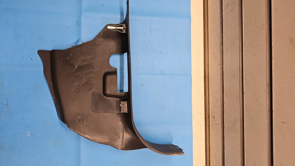 🔥99-06 SILVERADO SIERRA LEFT DRIVER KICK LOWER TRIM PANEL HOOD PROP BLACK