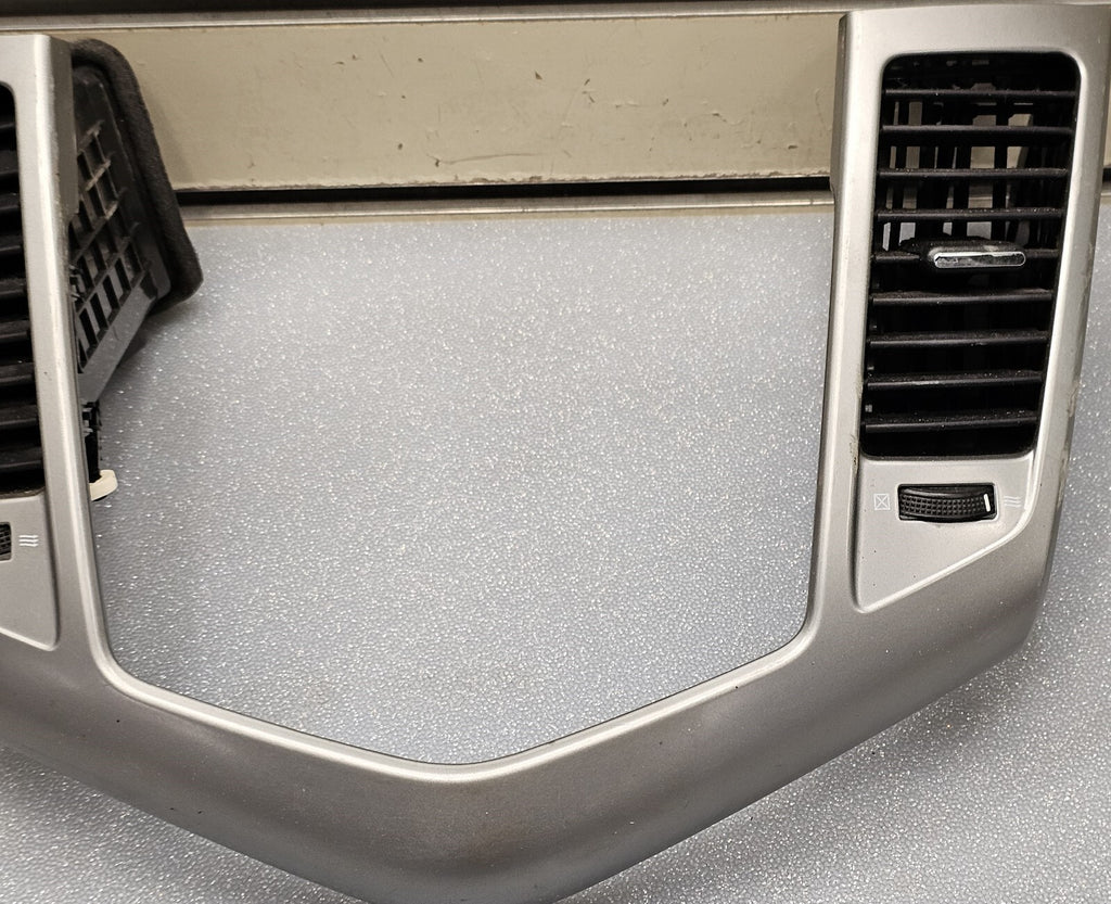 🔥11-14 Chevrolet Cruze Radio Bezel Center Vents Silver OEM