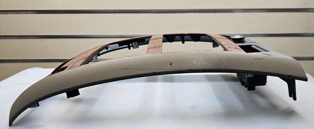 🔥2006-2007 DODGE DURANGO CENTER CONSOLE TRIM BEZEL WOODGRAIN OEM