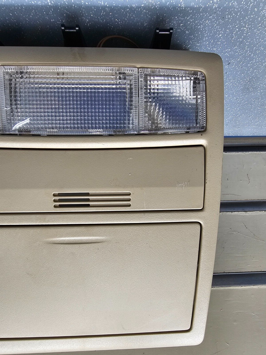 07-11 Toyota Camry Overhead Console Dome Map Light Lamp Storage Assembly TAN