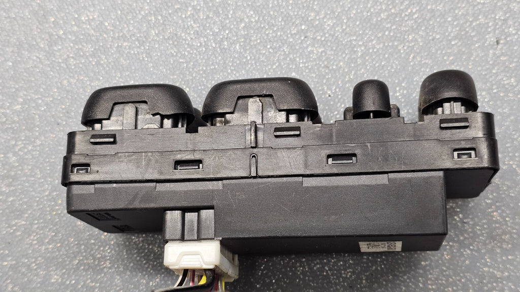 🔥01-07 Escape Mariner Tribute Front Left Driver Master Door Window Switch Black