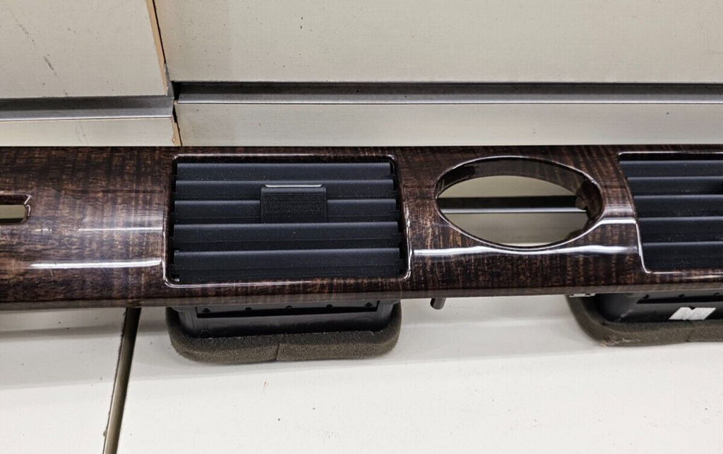 🔥05-09 Five Hundred Taurus Sable Interior Center Dash Panel Bezel Trim Wood