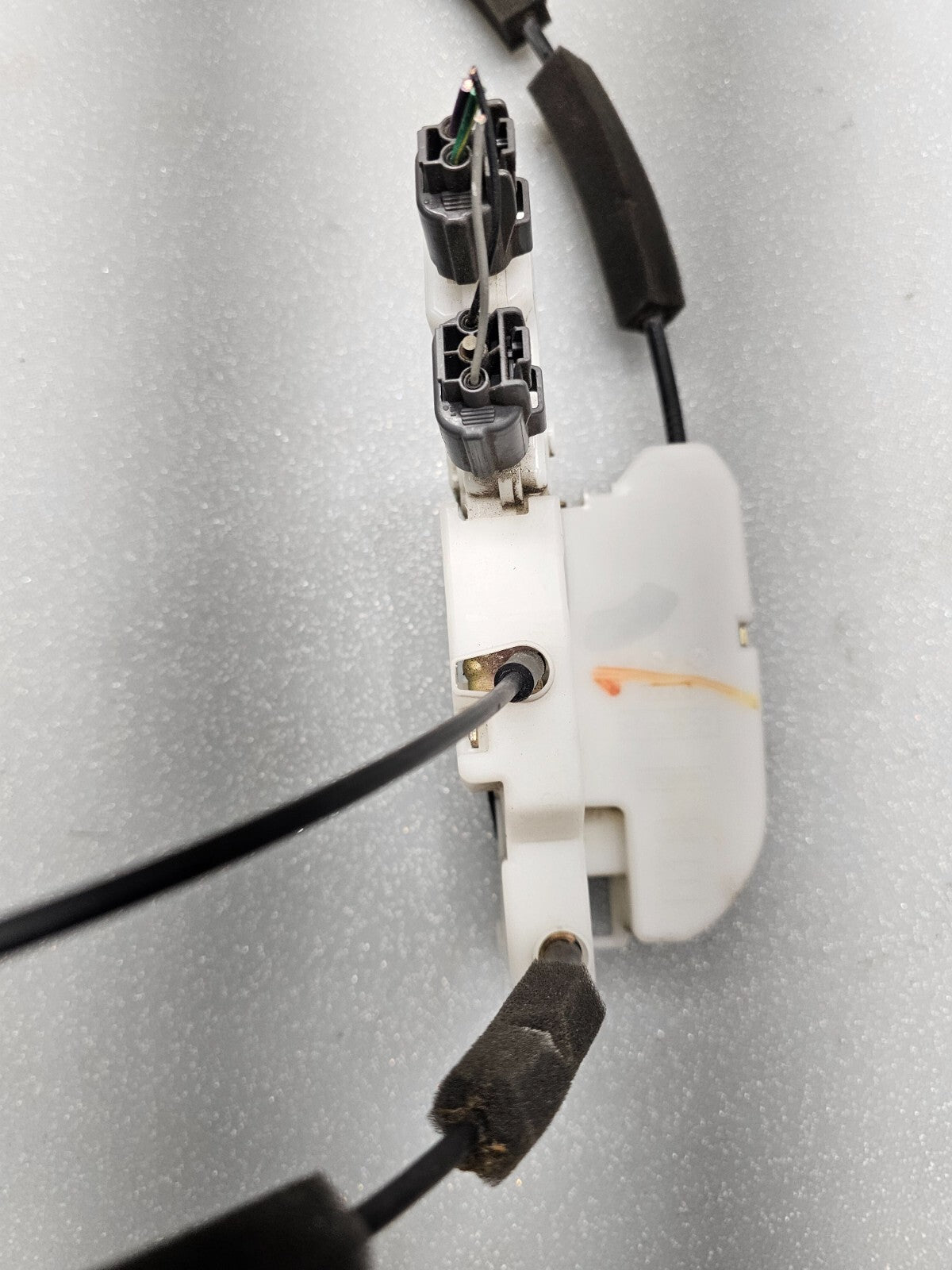 05-12 Nissan Pathfinder Frontier Door Lock Latch Actuator Right Passenger Front
