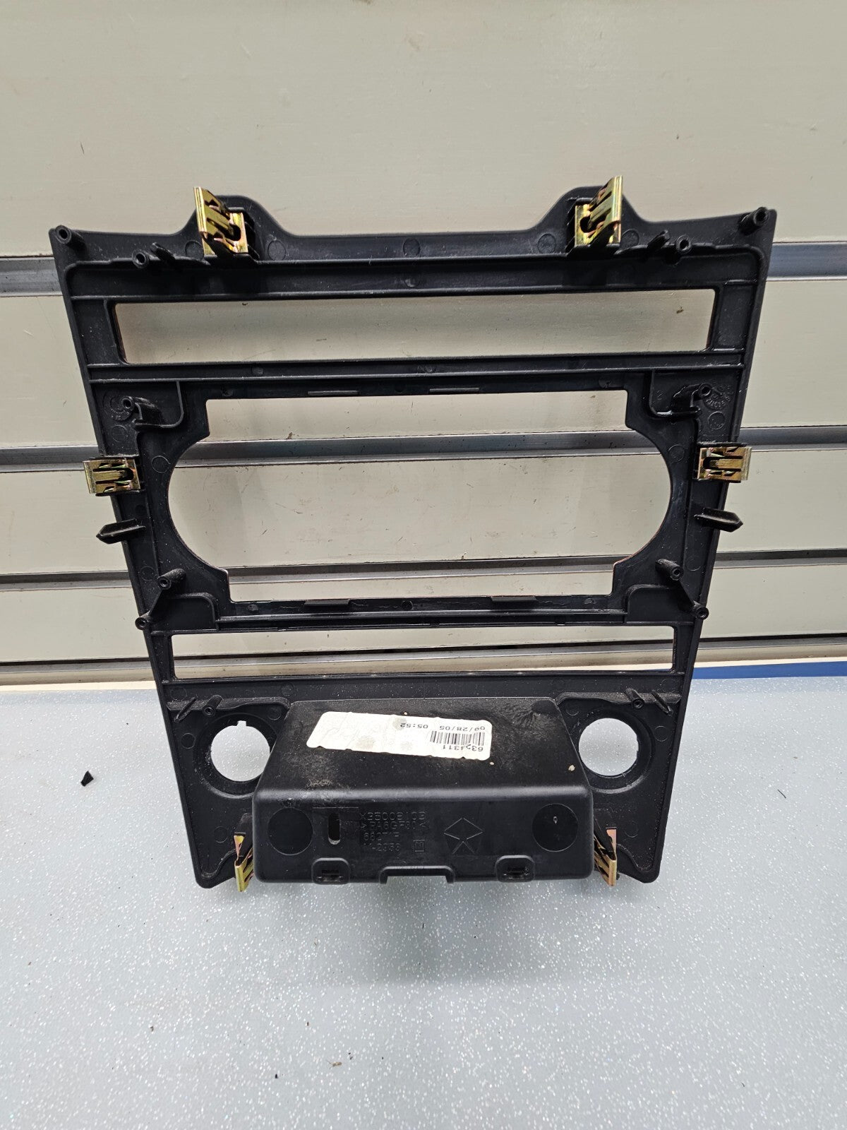 05-07 JEEP GRAND CHEROKEE DASH PANEL RADIO SURROUND TRIM BEZEL OEM B70 woodgrain