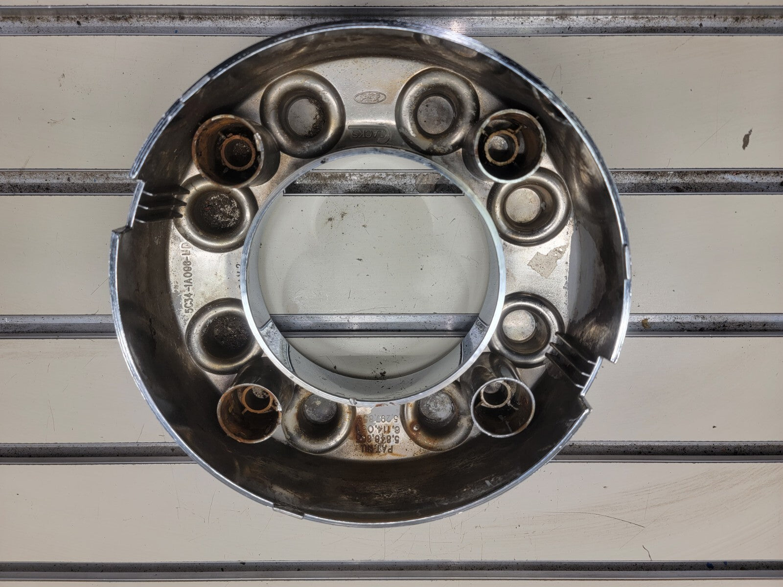 🔥2006-2016 FORD F-250 F-350 FRONT CENTER CAP 5C34-1A096-LD