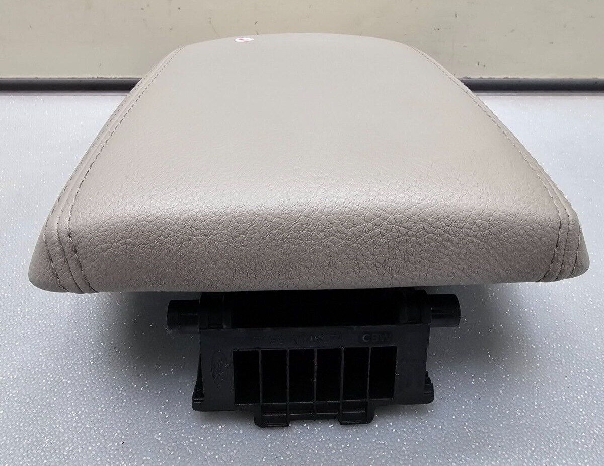 🔥15-18 Ford Focus Front Floor Arm Rest Center Console Lid Cover OEM LIGHT TAN