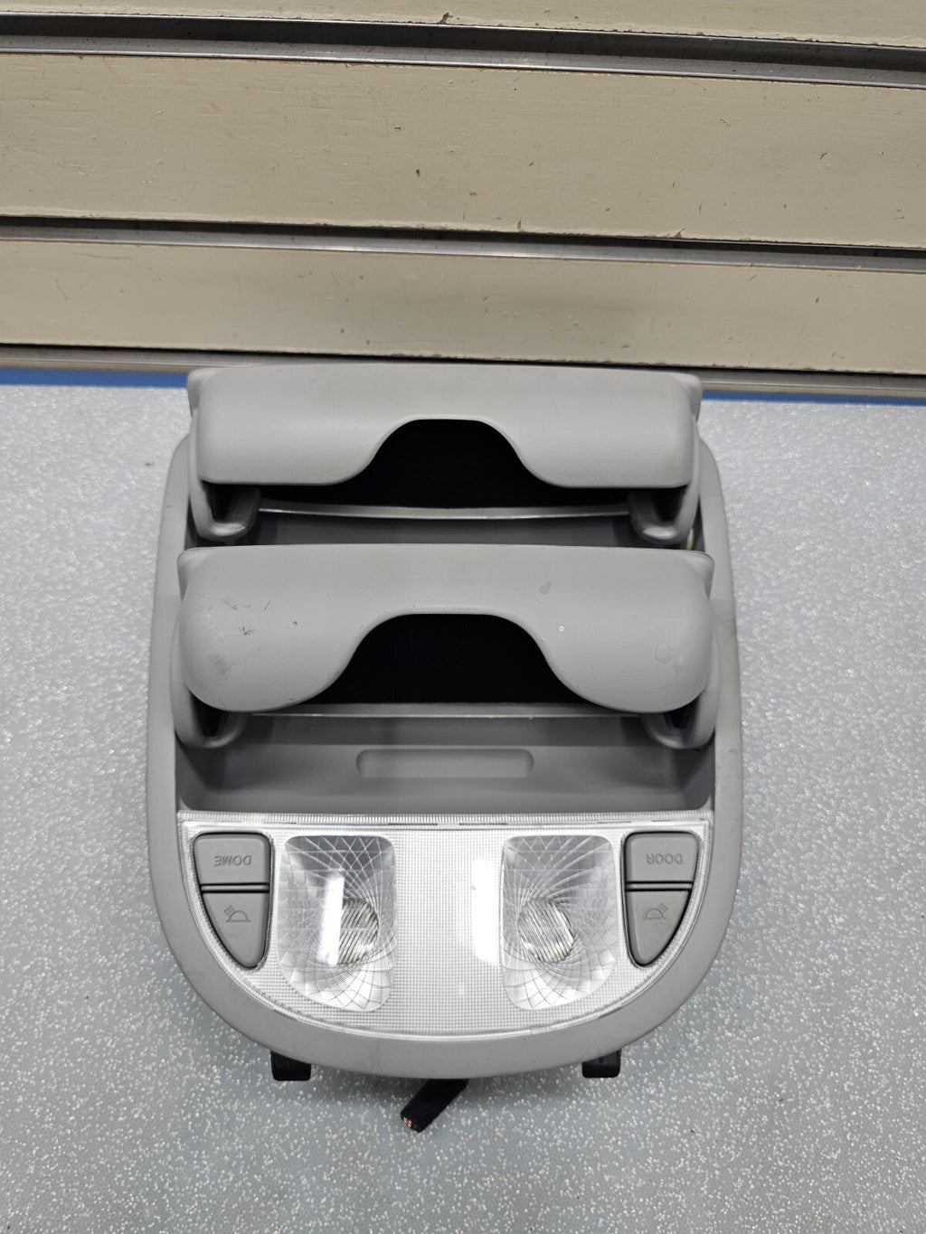 07-12 HYUNDAI SANTA FE FRONT OVER HEAD CONSOLE MAP LIGHT LAMP W/O SUN ROOF DOME