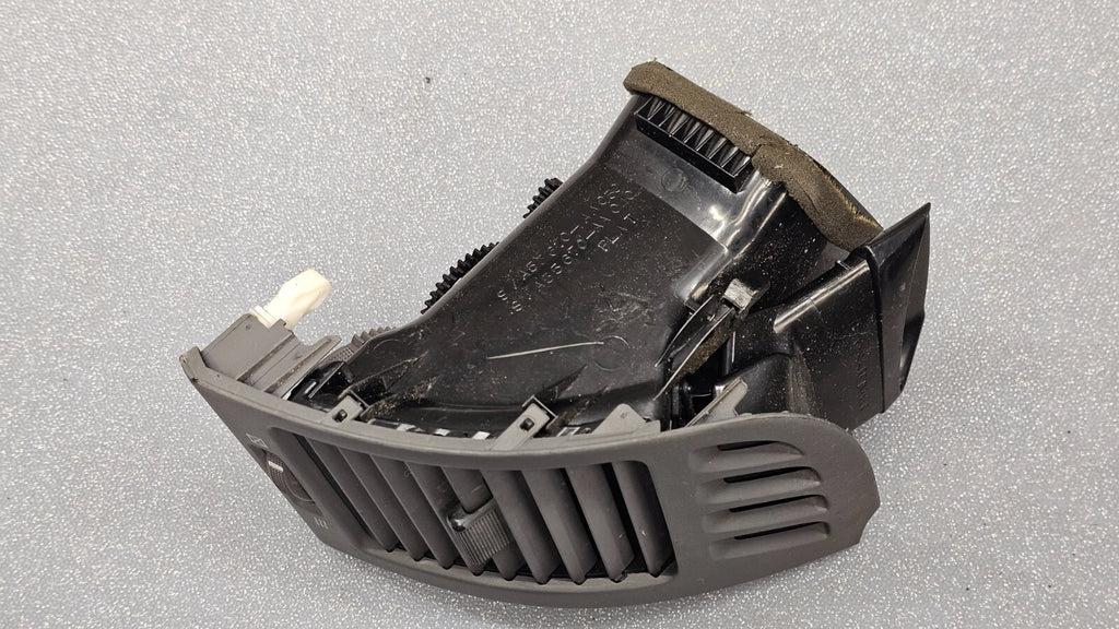 🔥02-06 TOYOTA CAMRY RIGHT PASSENGER DASH AIR VENT CONDITIONING HEATER GRAY