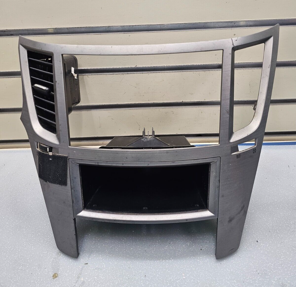 🔥 10-14 Subaru Legacy Front Console Radio Climate Dash Trim Bezel Panel GRAY