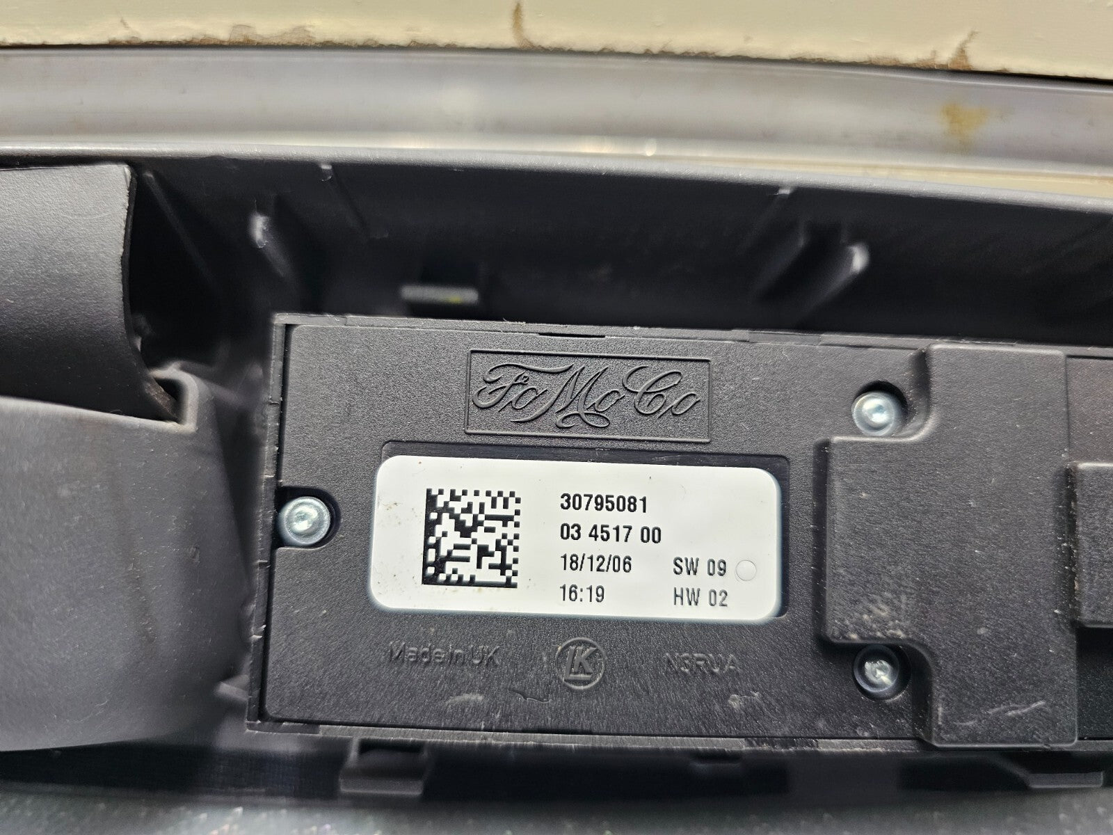 🔥04-07 VOLVO S40 V50 LEFT DRIVER DOOR WINDOW CONTROL SWITCH ASSEMBLY GRAY OEM
